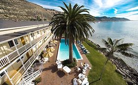 Cliff House Inn Carpinteria 3*